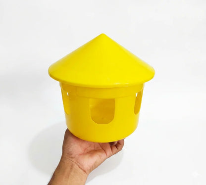 Large Multipurpose Pot for Grain, Grit & Water